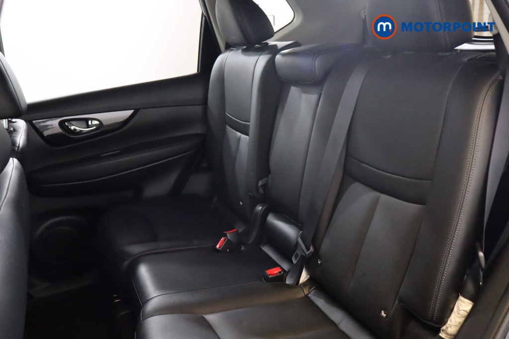 Nissan X-Trail Tekna Manual Diesel SUV - Stock Number (1548226) - 21st supplementary image