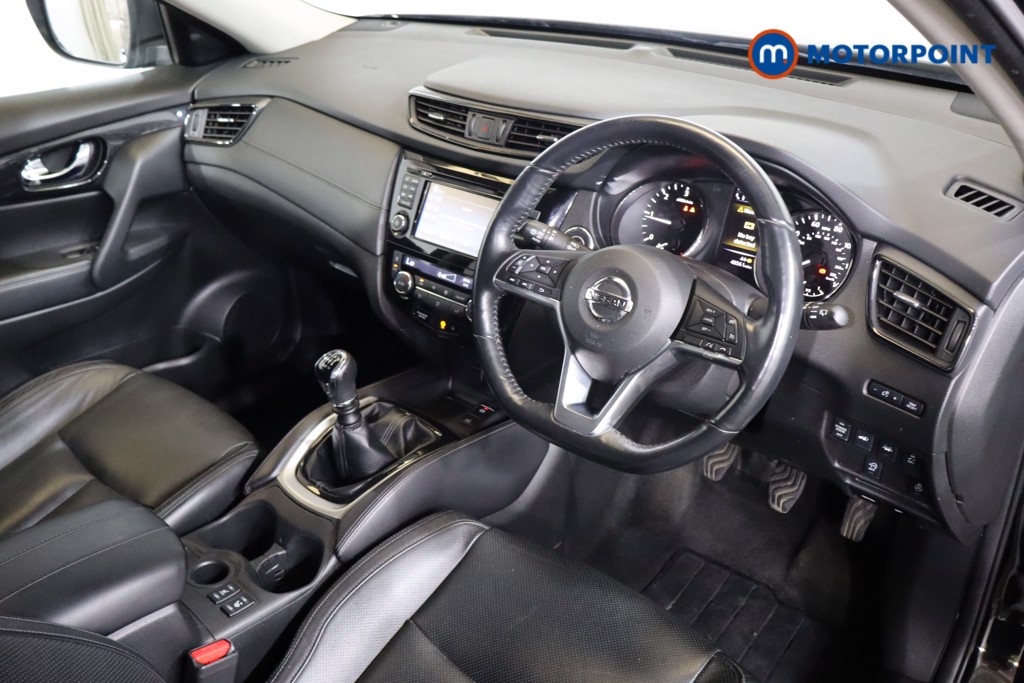 Nissan X-Trail Tekna Manual Diesel SUV - Stock Number (1548226) - 1st supplementary image
