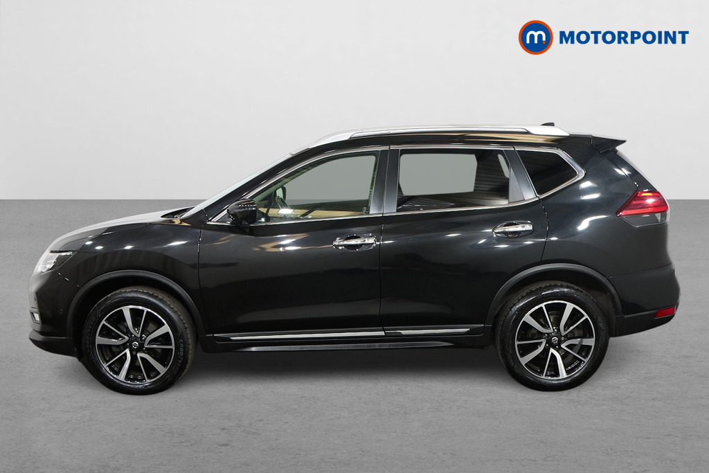 Nissan X-Trail Tekna Manual Diesel SUV - Stock Number (1548226) - Passenger side