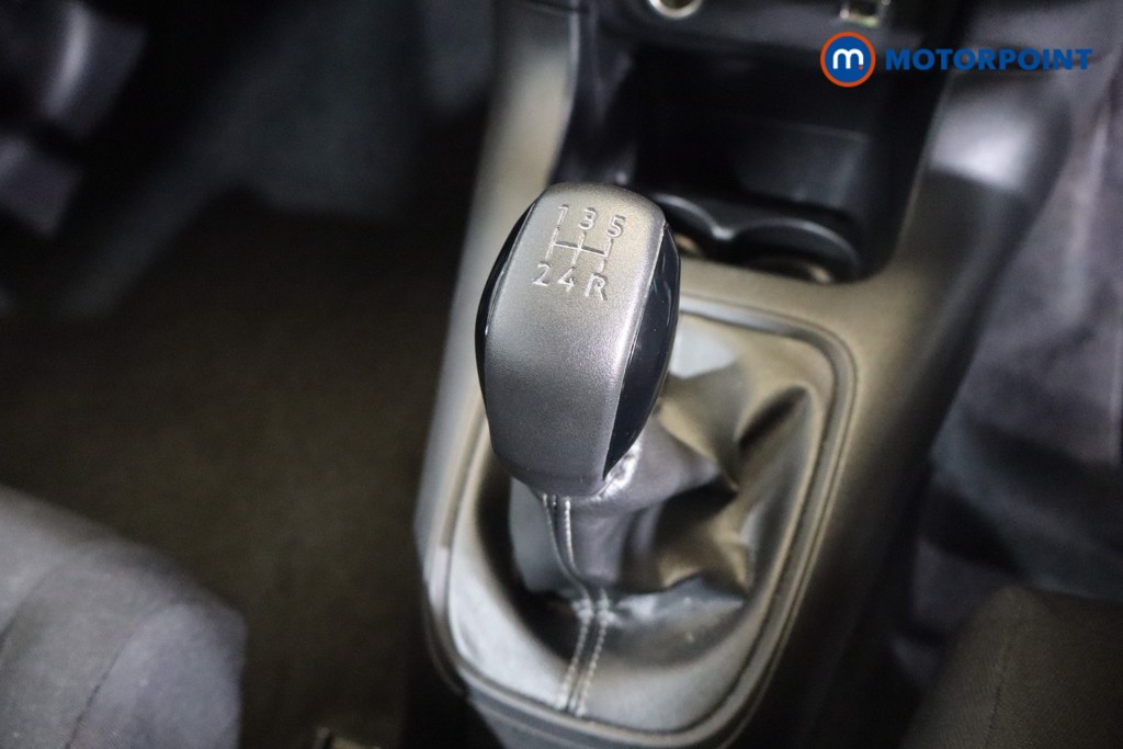 Citroen C3 Sense Manual Petrol Hatchback - Stock Number (1557846) - 12th supplementary image
