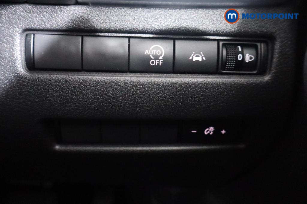 Nissan Qashqai Acenta Premium Automatic Petrol SUV - Stock Number (1558843) - 11th supplementary image