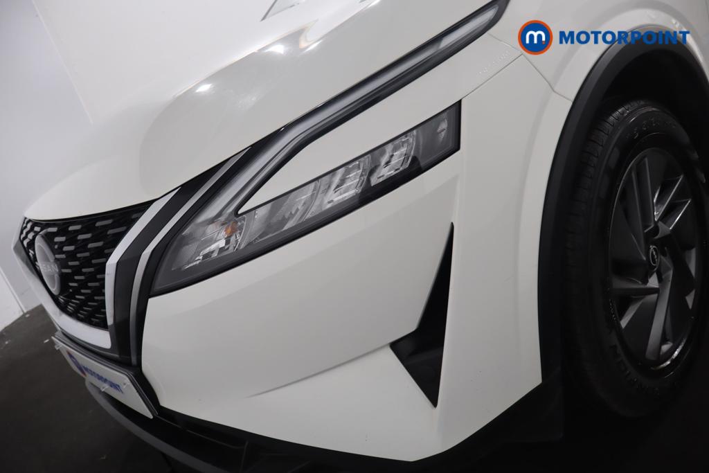 Nissan Qashqai Acenta Premium Automatic Petrol SUV - Stock Number (1558843) - 13th supplementary image