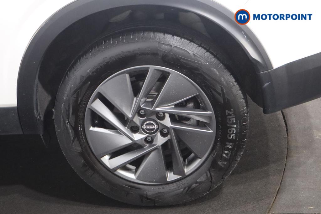 Nissan Qashqai Acenta Premium Automatic Petrol SUV - Stock Number (1558843) - 23rd supplementary image