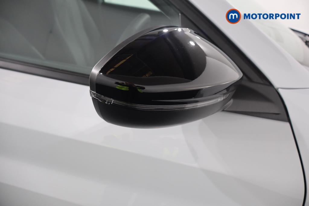 Peugeot 208 Allure Automatic Petrol-Electric Hybrid Hatchback - Stock Number (1559342) - 20th supplementary image
