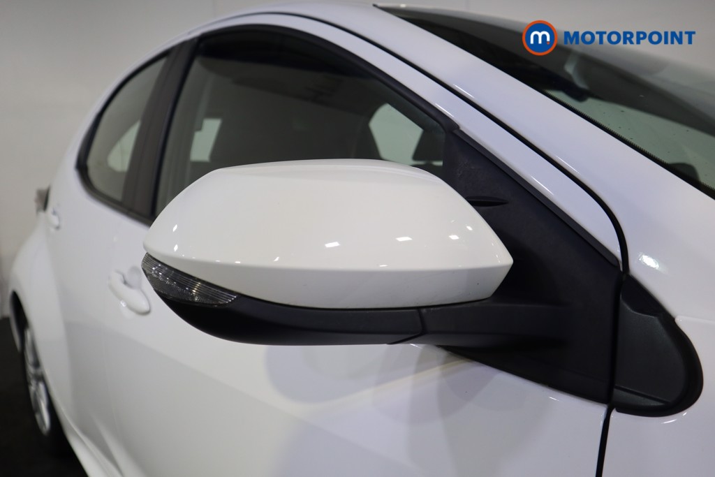 Toyota Yaris Icon Automatic Petrol-Electric Hybrid Hatchback - Stock Number (1561905) - 20th supplementary image