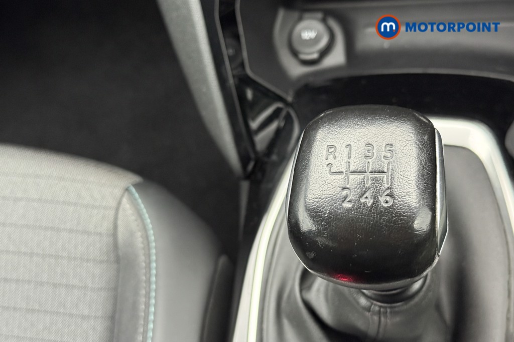 Peugeot 208 Allure Premium Manual Diesel Hatchback - Stock Number (1562061) - 9th supplementary image