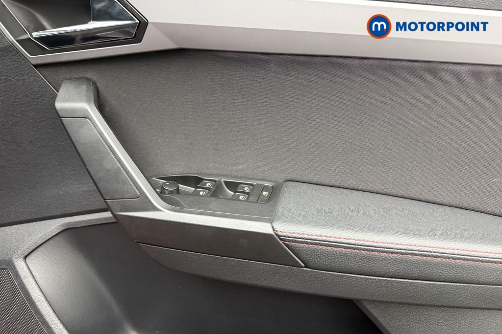 Seat Arona Fr Red Edition Manual Petrol SUV - Stock Number (1564686) - 18th supplementary image