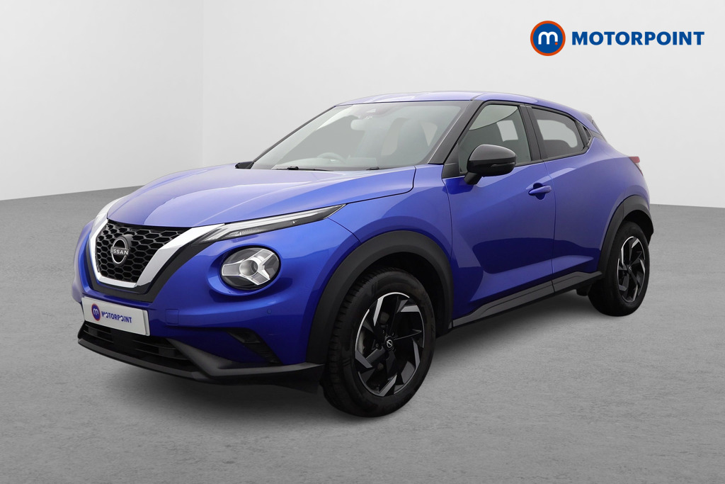 Nissan Juke N-Connecta Automatic Petrol SUV - Stock Number (1565001) - Passenger side front corner