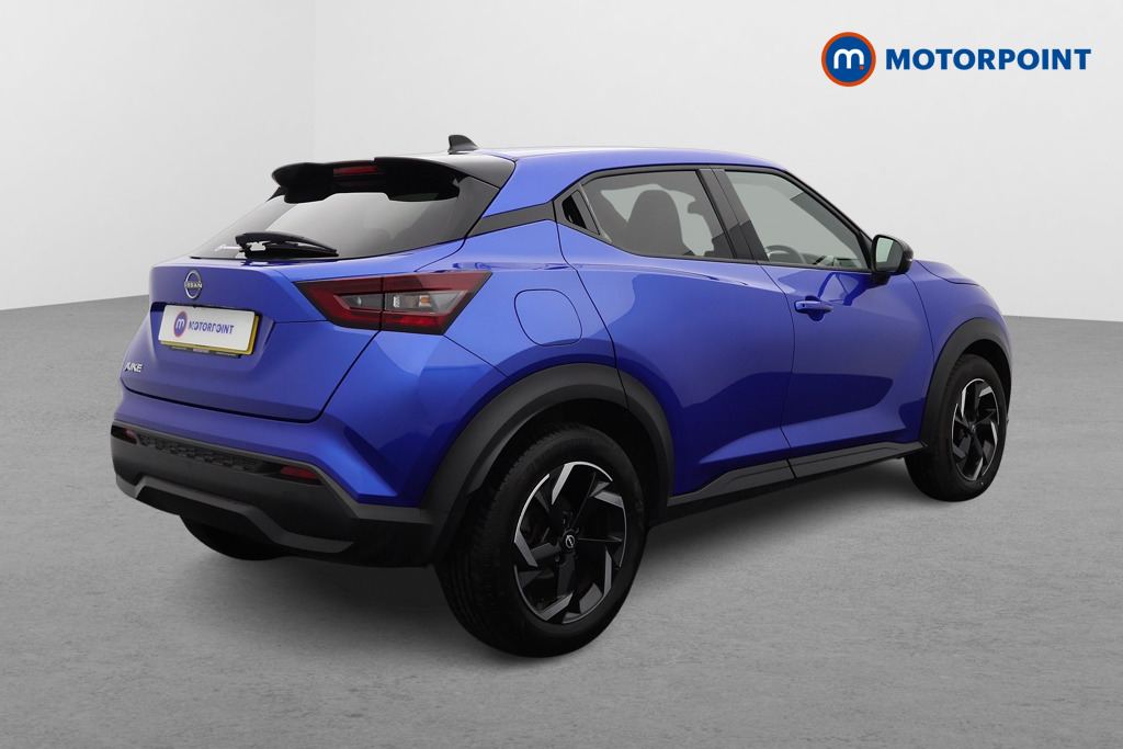 Nissan Juke N-Connecta Automatic Petrol SUV - Stock Number (1565001) - Drivers side rear corner