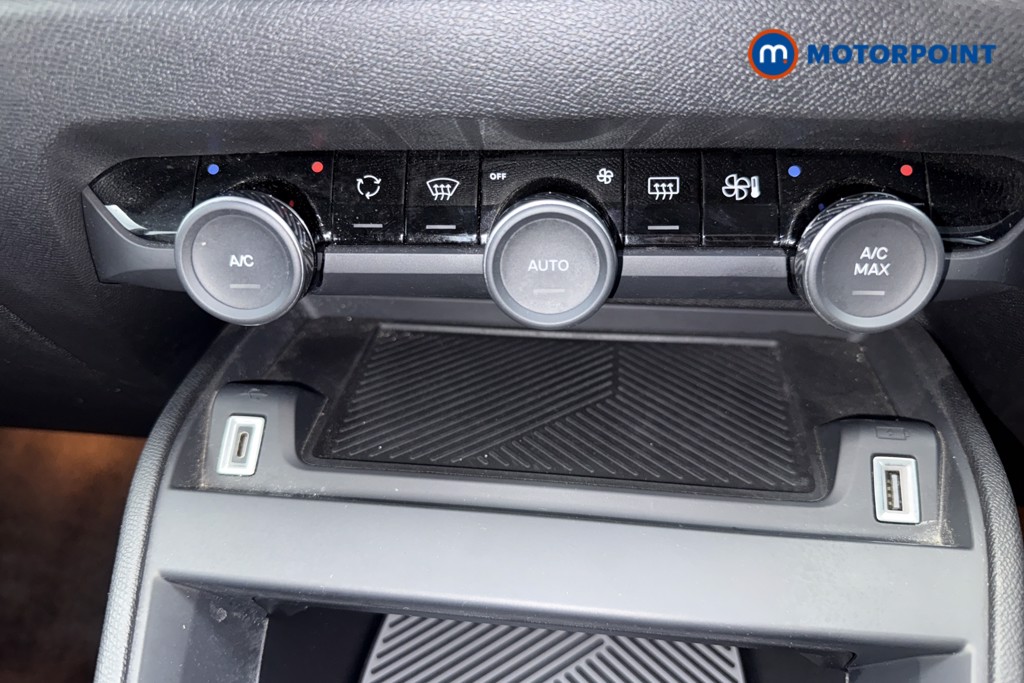 Citroen C4 Plus Manual Petrol Hatchback - Stock Number (1565244) - 10th supplementary image
