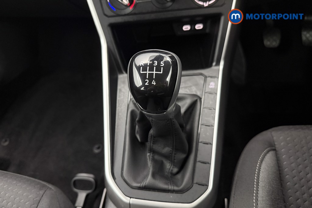 Volkswagen Polo Life Manual Petrol Hatchback - Stock Number (1565355) - 5th supplementary image