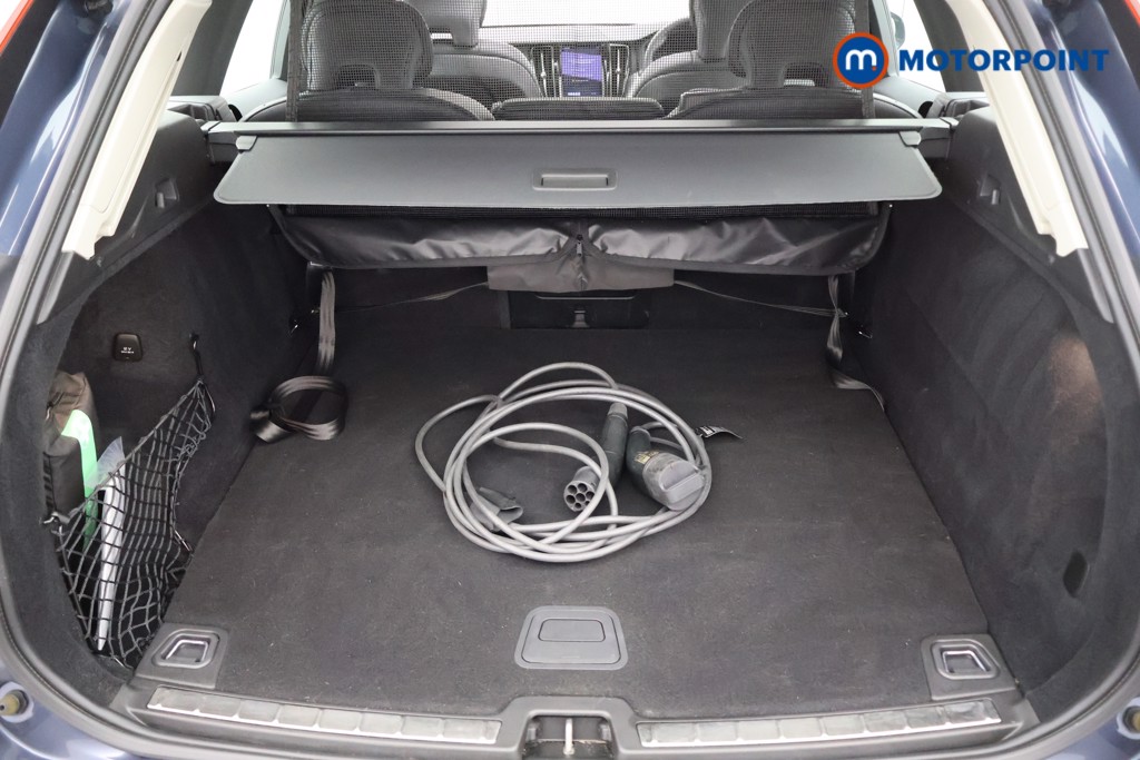 Volvo Xc60 Core Automatic Petrol Plug-In Hybrid SUV - Stock Number (1565401) - 13th supplementary image