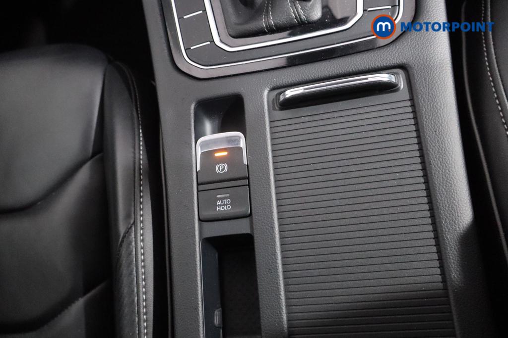 Volkswagen Arteon R-Line Automatic Petrol Hatchback - Stock Number (1565850) - 4th supplementary image