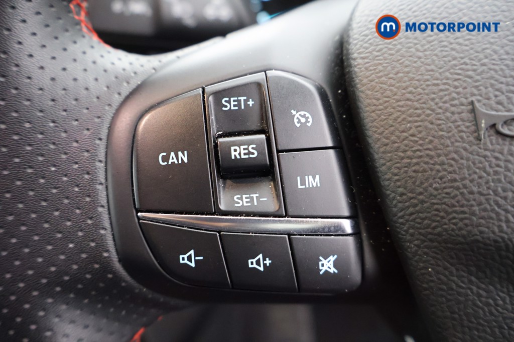 Ford Focus St-Line Manual Petrol-Electric Hybrid Hatchback - Stock Number (1566242) - 2nd supplementary image