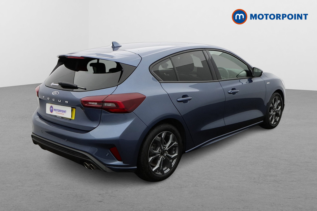 Ford Focus St-Line Manual Petrol-Electric Hybrid Hatchback - Stock Number (1566242) - Drivers side rear corner