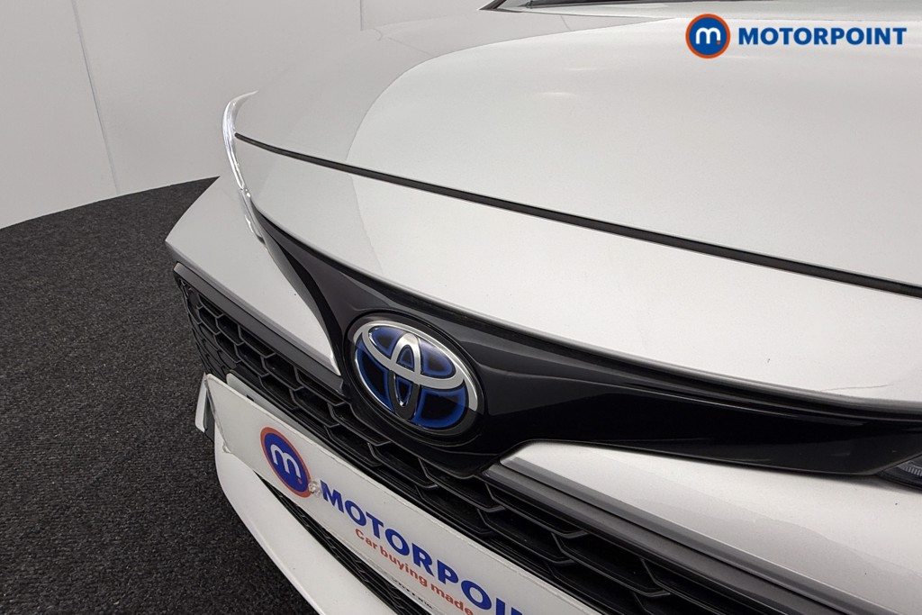 Toyota Corolla Icon Tech Automatic Petrol-Electric Hybrid Estate - Stock Number (1566419) - 17th supplementary image