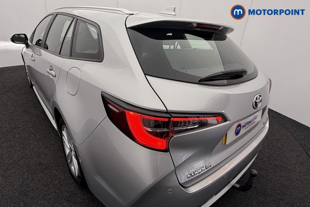 Toyota Corolla Icon Tech Automatic Petrol-Electric Hybrid Estate - Stock Number (1566419) - 21st supplementary image