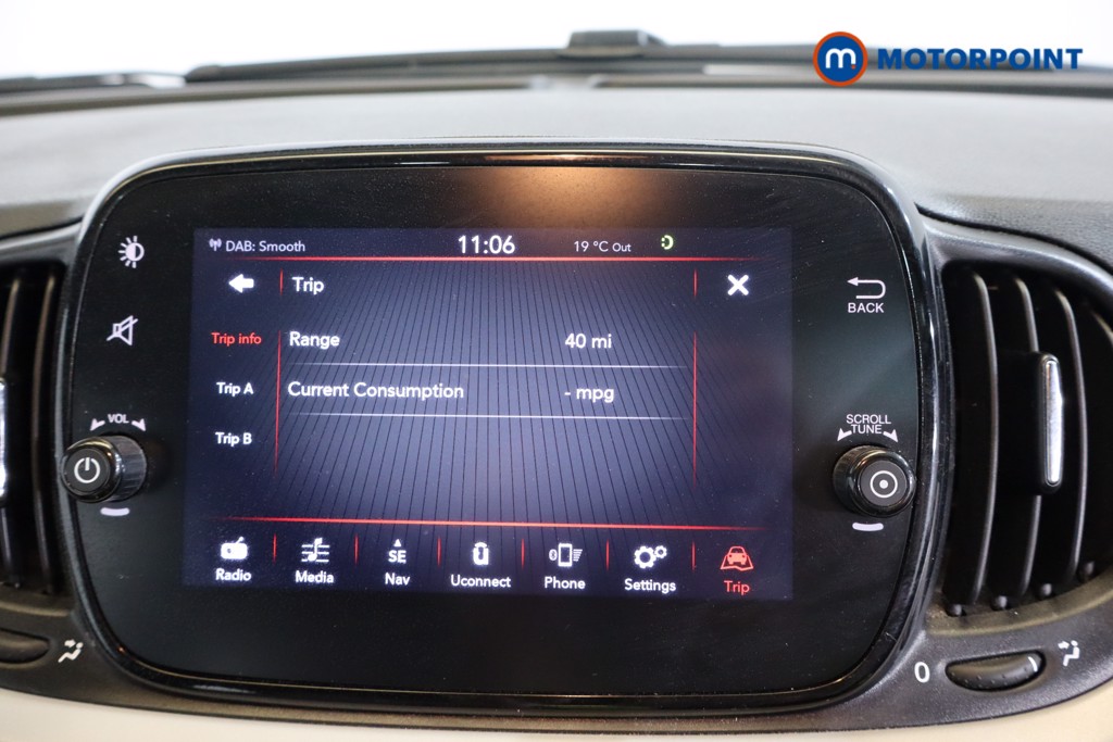 Fiat 500 Star Manual Petrol-Electric Hybrid Hatchback - Stock Number (1566765) - 10th supplementary image