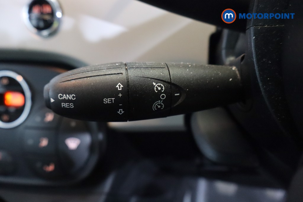 Fiat 500 Star Manual Petrol-Electric Hybrid Hatchback - Stock Number (1566765) - 17th supplementary image