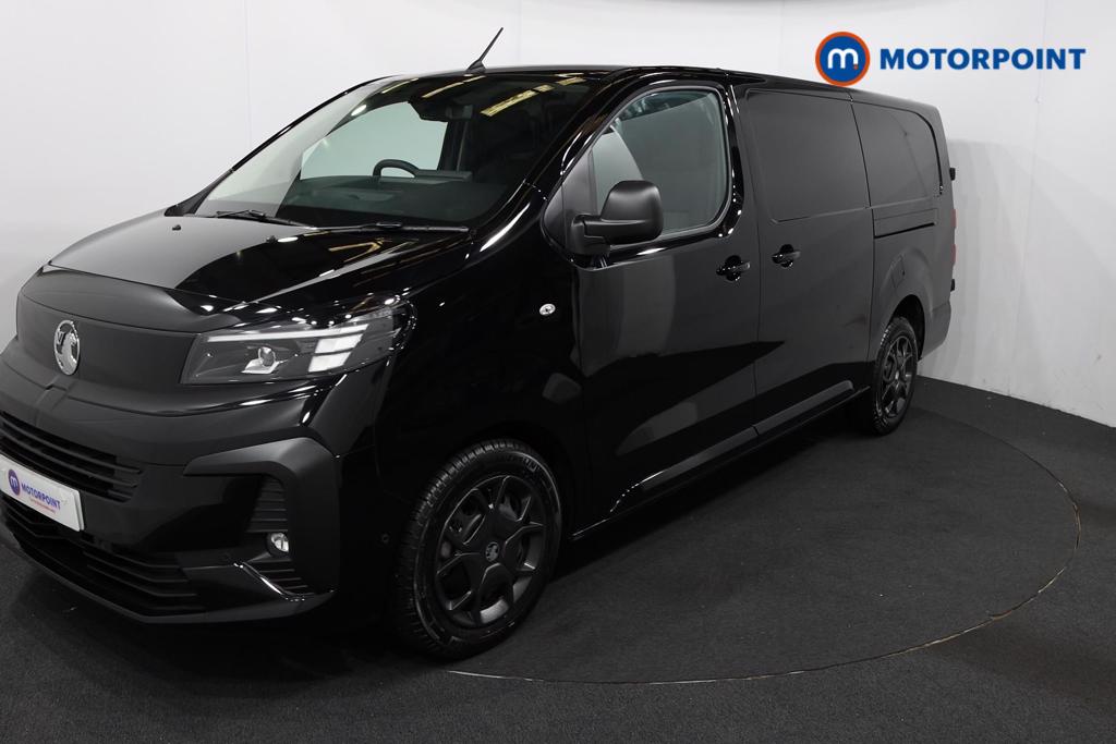 Vauxhall Vivaro PRO Manual Diesel Panel Van - Stock Number (1567167) - Passenger side front corner