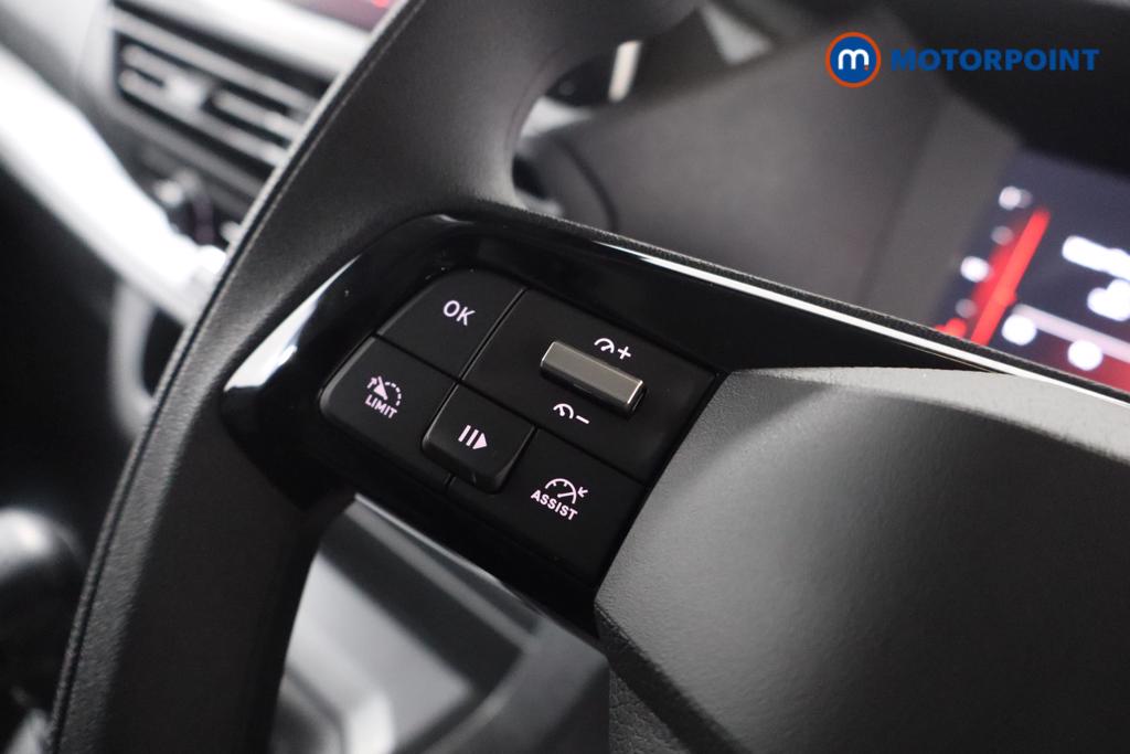 Vauxhall Vivaro PRO Manual Diesel Panel Van - Stock Number (1567167) - 10th supplementary image