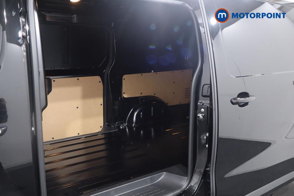 Vauxhall Vivaro PRO Manual Diesel Panel Van - Stock Number (1567167) - 16th supplementary image
