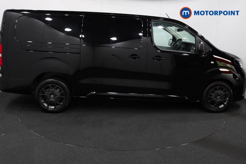 Vauxhall Vivaro PRO Manual Diesel Panel Van - Stock Number (1567167) - Drivers side