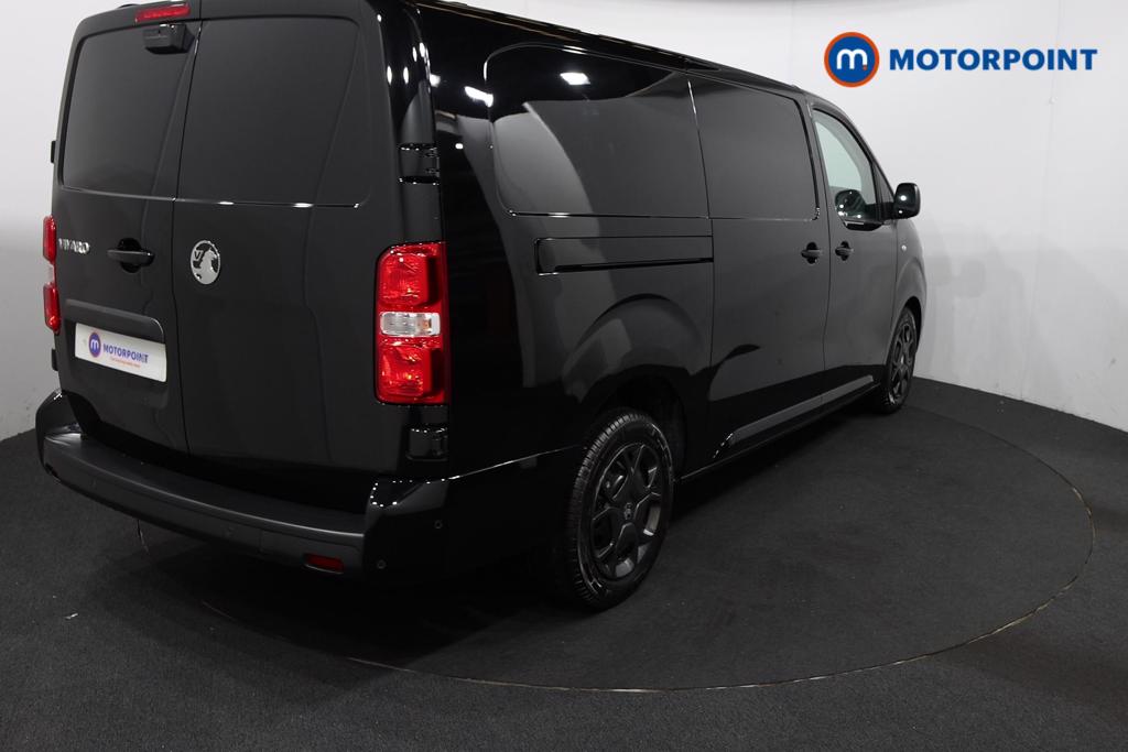 Vauxhall Vivaro PRO Manual Diesel Panel Van - Stock Number (1567167) - Drivers side rear corner