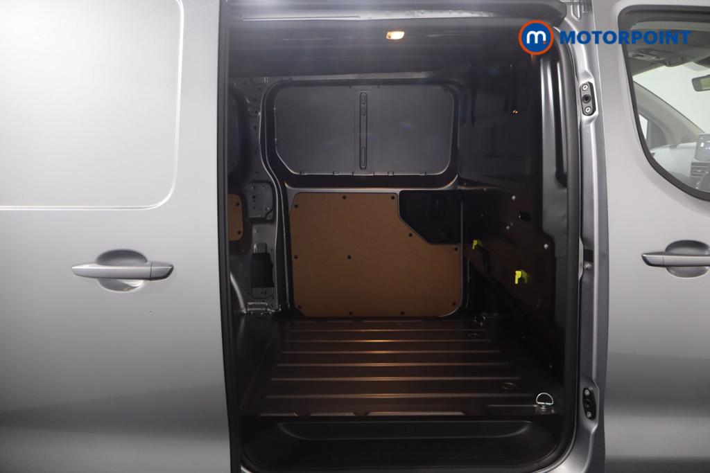 Vauxhall Vivaro PRO Manual Diesel Panel Van - Stock Number (1567177) - 18th supplementary image