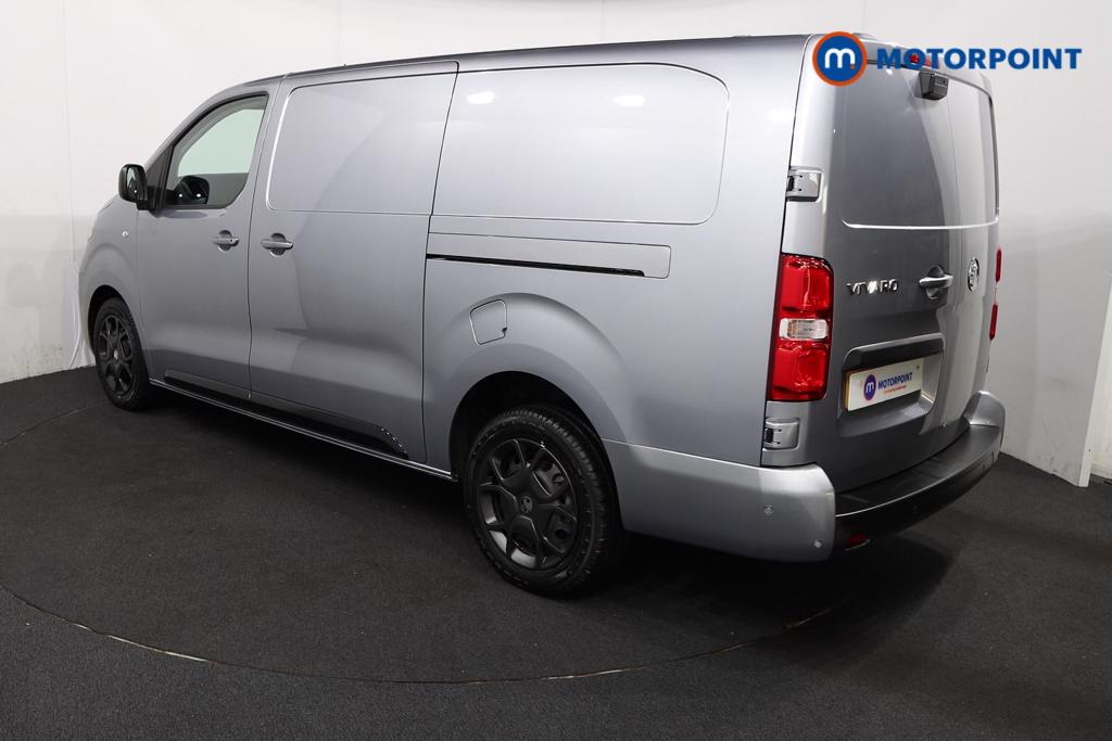 Vauxhall Vivaro PRO Manual Diesel Panel Van - Stock Number (1567177) - Passenger side rear corner