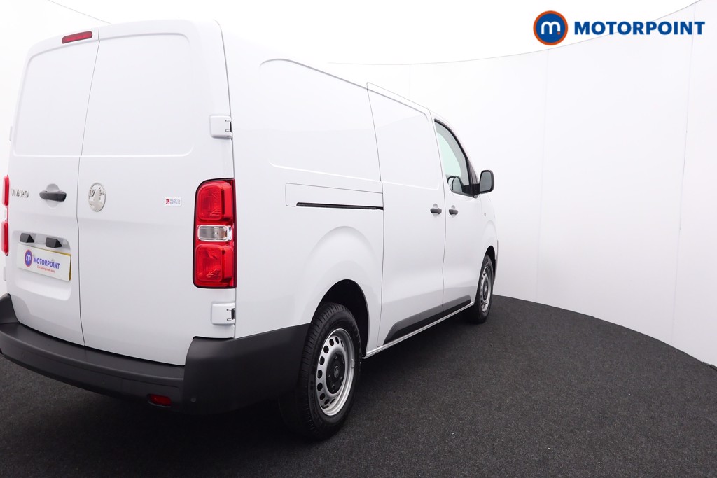 Vauxhall Vivaro Prime Manual Diesel Panel Van - Stock Number (1567210) - Drivers side rear corner