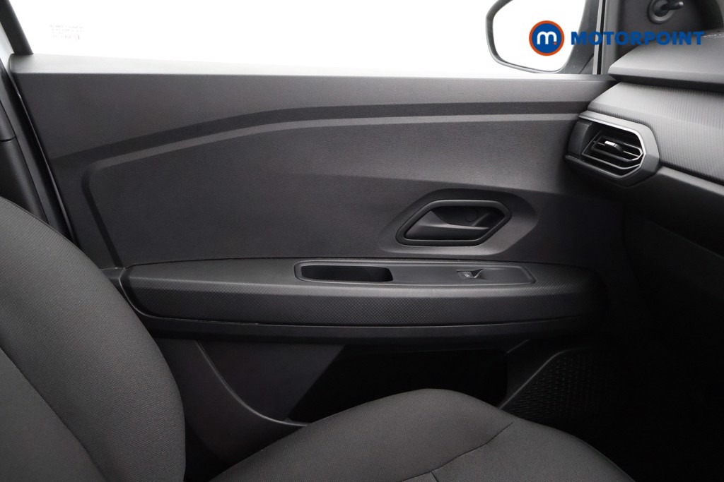 Dacia Jogger Essential Manual Petrol People Carrier - Stock Number (1567478) - 7th supplementary image