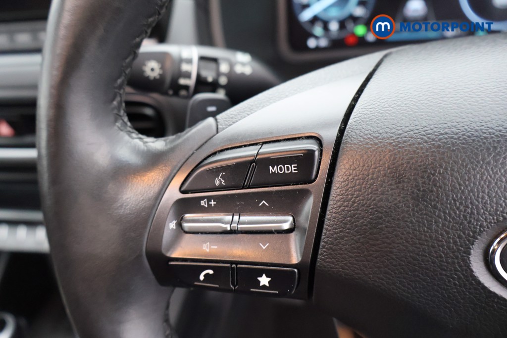 Hyundai Kona Ultimate Automatic Petrol-Electric Hybrid SUV - Stock Number (1568565) - 2nd supplementary image