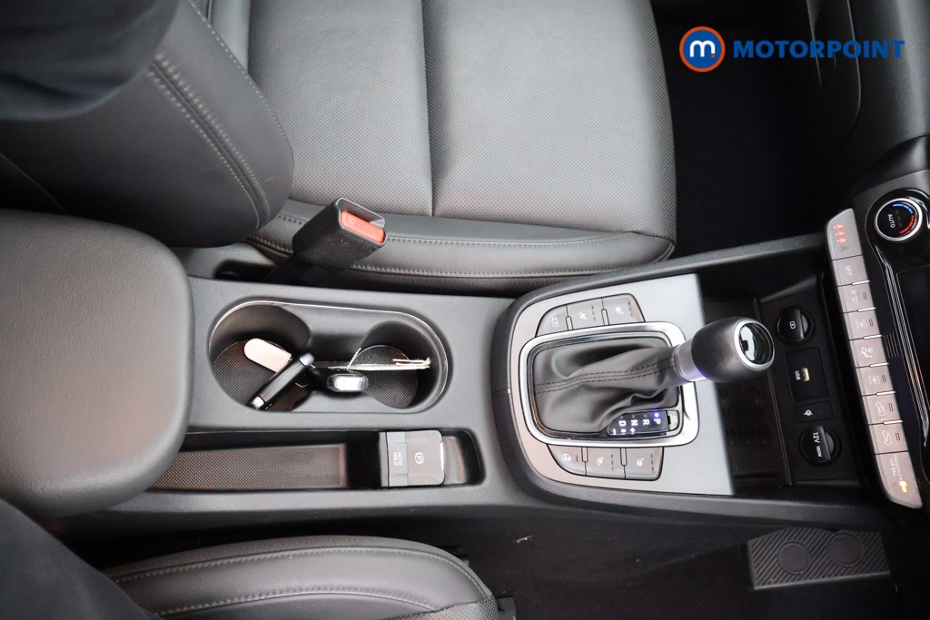 Hyundai Kona Ultimate Automatic Petrol-Electric Hybrid SUV - Stock Number (1568565) - 8th supplementary image