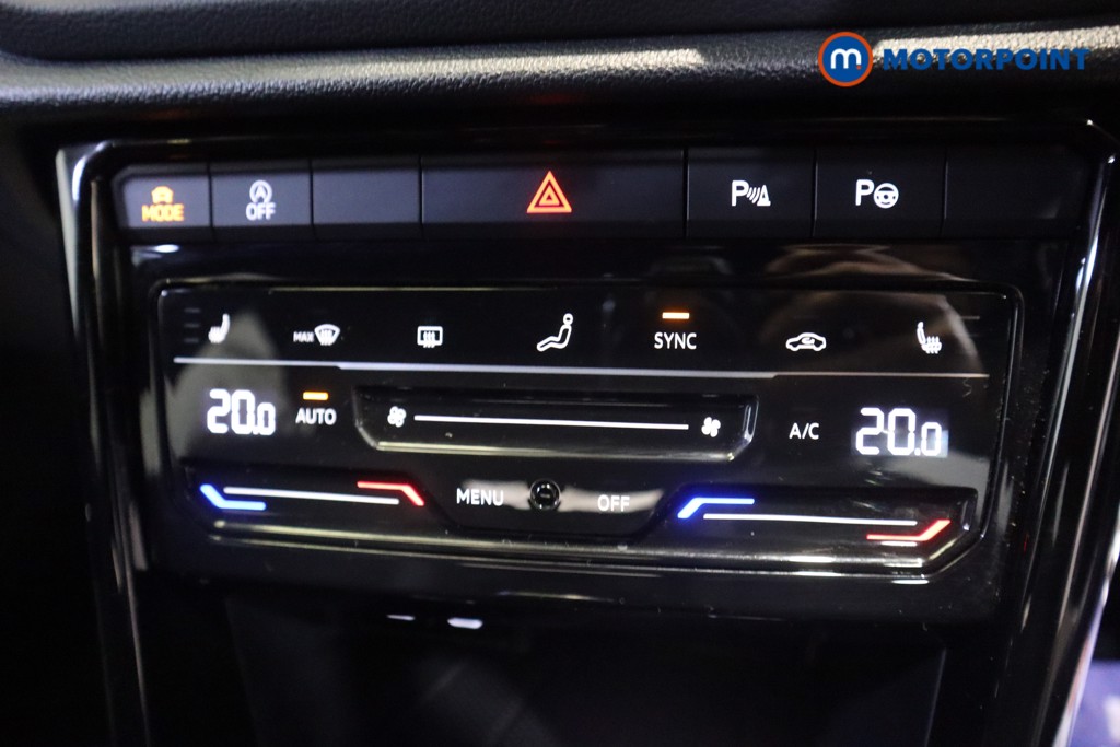 Volkswagen T-Roc R-Line Automatic Petrol SUV - Stock Number (1568752) - 5th supplementary image