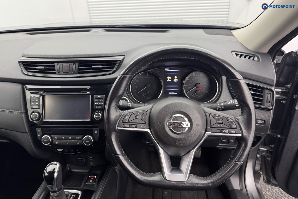 Nissan X-Trail N-Connecta Automatic Petrol SUV - Stock Number (1568774) - 1st supplementary image