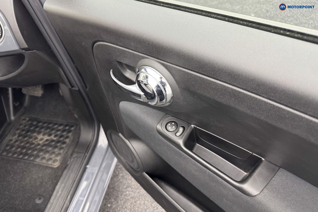 Fiat 500 Lounge Automatic Petrol Hatchback - Stock Number (1568874) - 12th supplementary image
