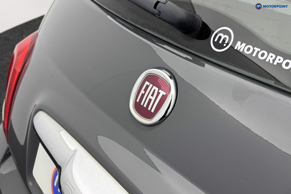 Fiat 500 Lounge Automatic Petrol Hatchback - Stock Number (1568874) - 13th supplementary image