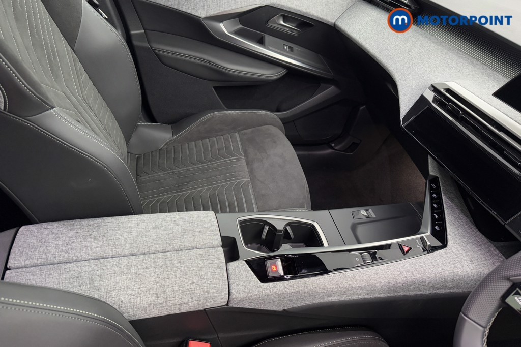 Peugeot 3008 GT Automatic Petrol SUV - Stock Number (1569491) - 19th supplementary image