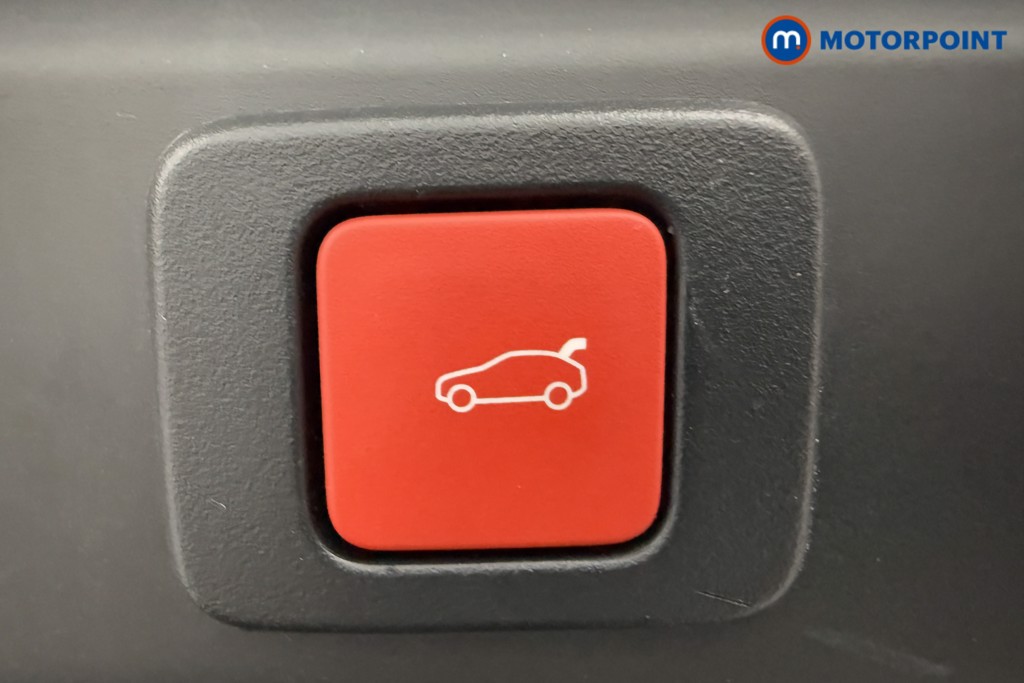 Peugeot 3008 GT Automatic Petrol SUV - Stock Number (1569491) - 33rd supplementary image