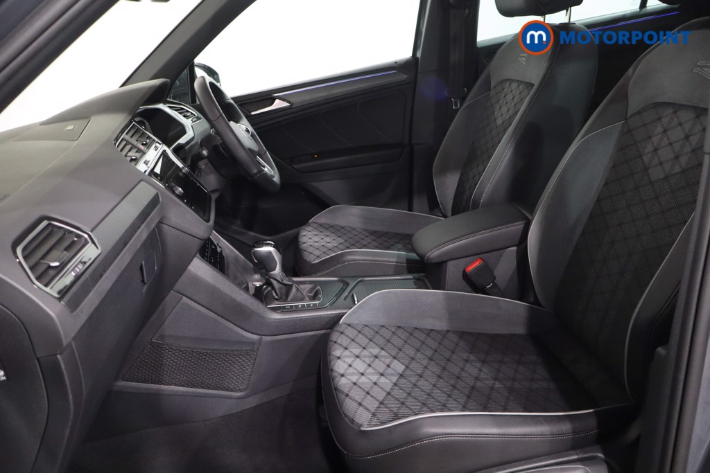 Volkswagen Tiguan R-Line Automatic Petrol SUV - Stock Number (1569502) - 4th supplementary image