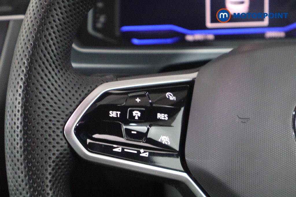 Volkswagen Tiguan R-Line Automatic Petrol SUV - Stock Number (1569502) - 7th supplementary image