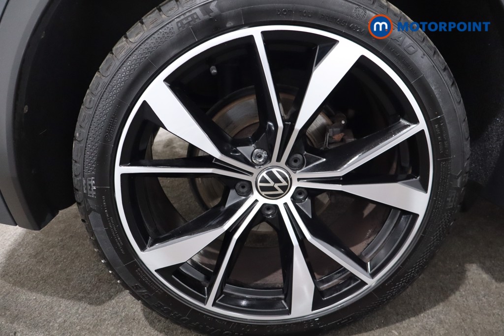 Volkswagen Tiguan R-Line Automatic Petrol SUV - Stock Number (1569502) - 9th supplementary image