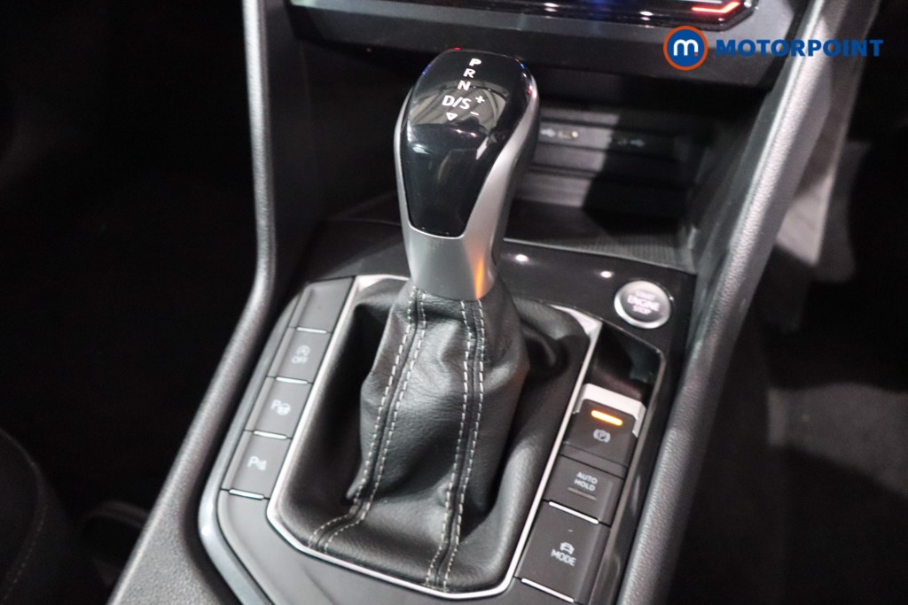 Volkswagen Tiguan R-Line Automatic Petrol SUV - Stock Number (1569502) - 14th supplementary image