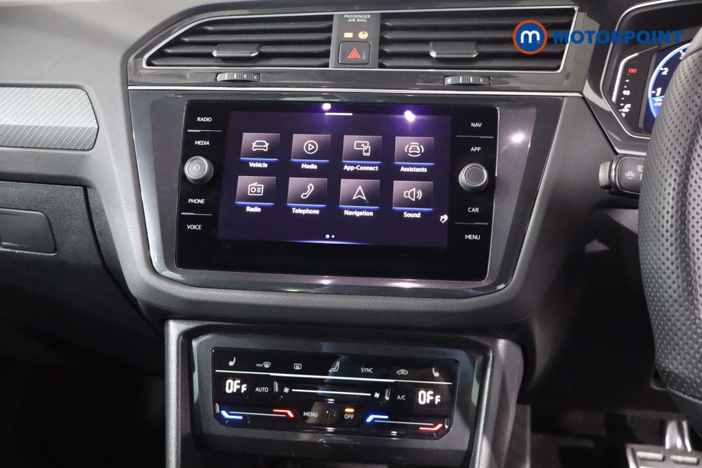 Volkswagen Tiguan R-Line Automatic Petrol SUV - Stock Number (1569502) - 15th supplementary image