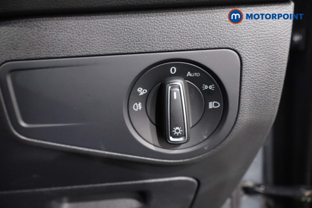 Volkswagen Tiguan R-Line Automatic Petrol SUV - Stock Number (1569502) - 19th supplementary image