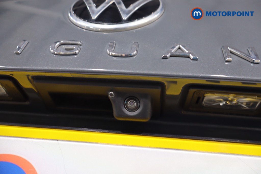 Volkswagen Tiguan R-Line Automatic Petrol SUV - Stock Number (1569502) - 36th supplementary image