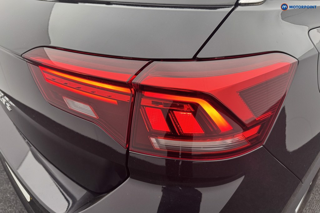 Volkswagen T-Roc R-Line Automatic Petrol SUV - Stock Number (1569554) - 21st supplementary image