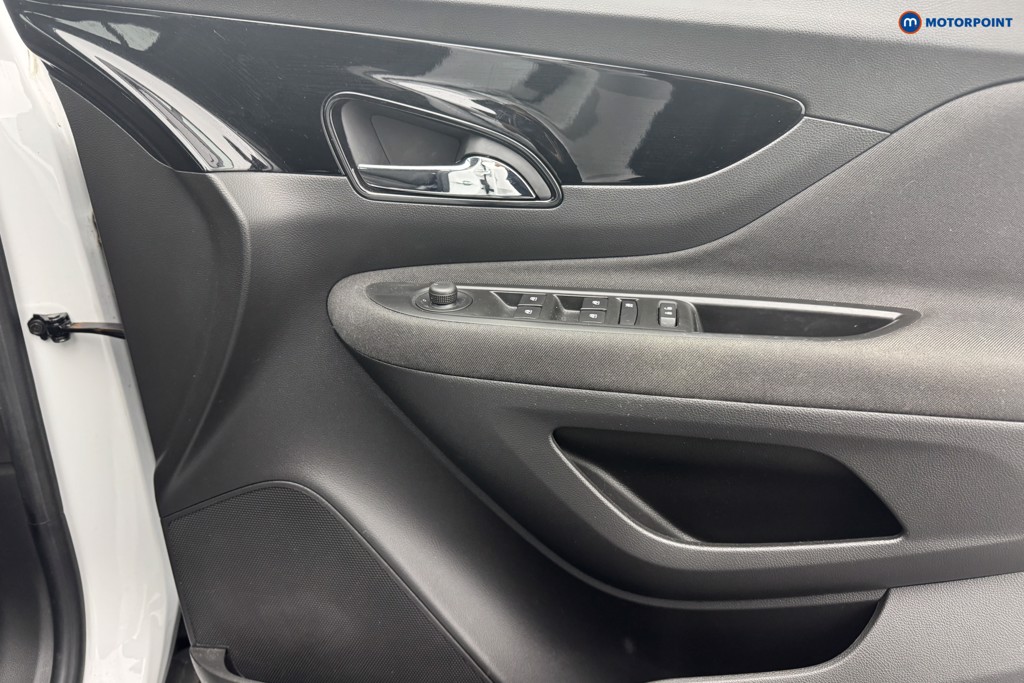 Vauxhall Mokka X Active Manual Petrol SUV - Stock Number (1570284) - 14th supplementary image