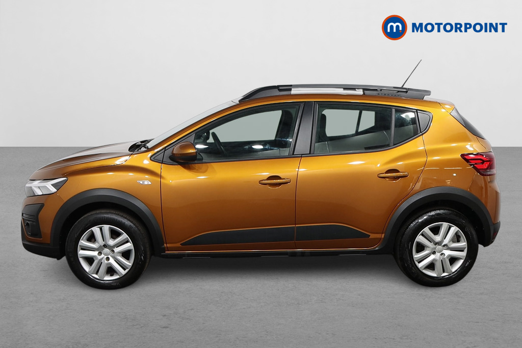 Dacia Sandero Stepway Expression Manual Petrol Hatchback - Stock Number (1570755) - Passenger side